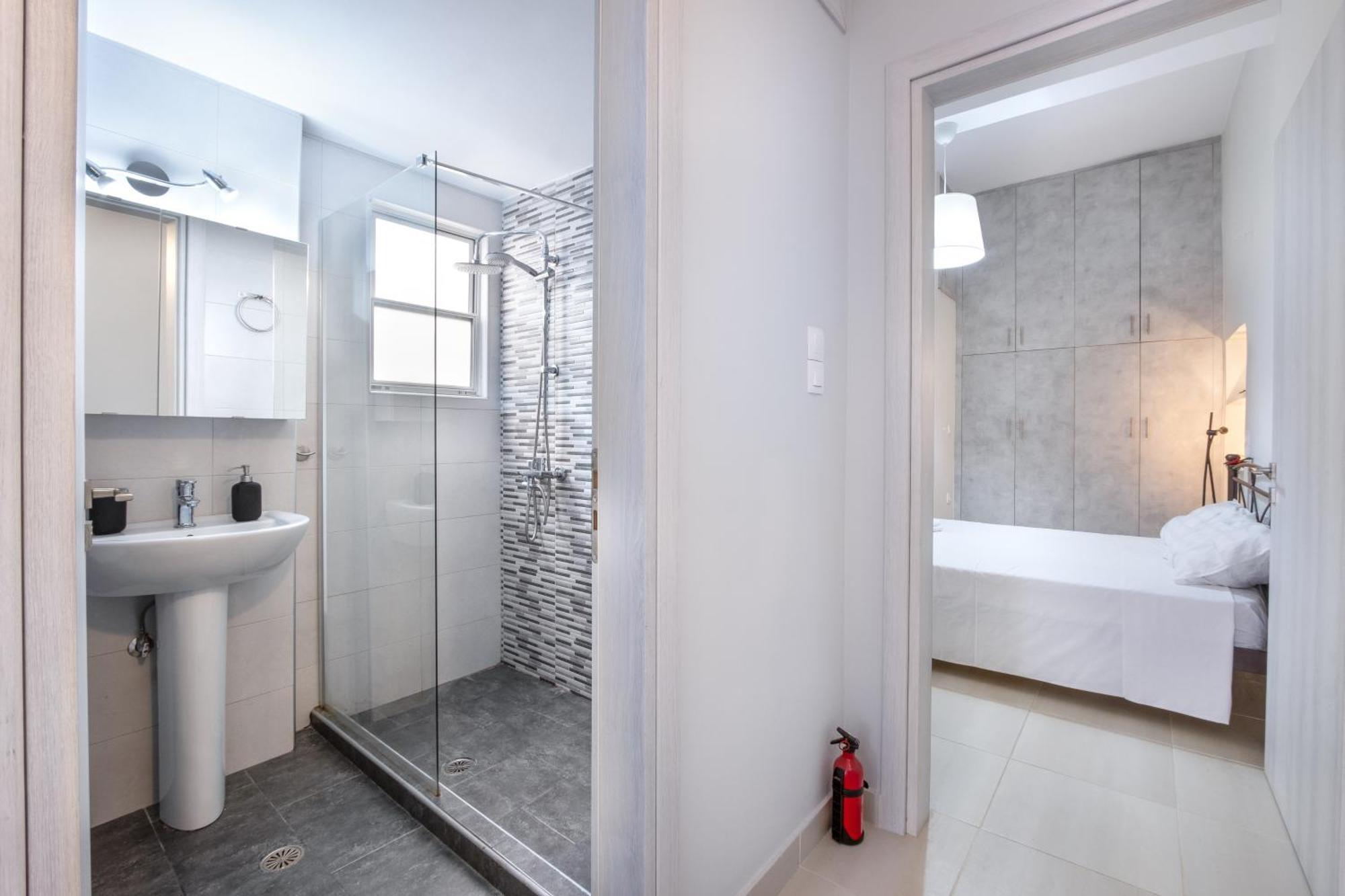 Urban Lifestyle Apartment In ピレウス エクステリア 写真